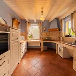 Reetdachhaus Mit Schwimmteich In Krienke - Barrierefrei, Sauna & Kamin Rankwitz