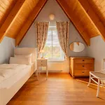 Reetdachhaus Mit Schwimmteich In Krienke - Barrierefrei, Sauna & Kamin *