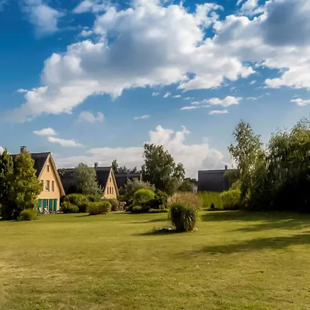 別荘 Reetdachhaus Mit Schwimmteich In Krienke - Barrierefrei, Sauna & Kamin Rankwitz