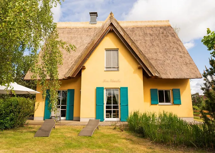 Reetdachhaus Mit Schwimmteich In Krienke Prázdninový dům Rankwitz